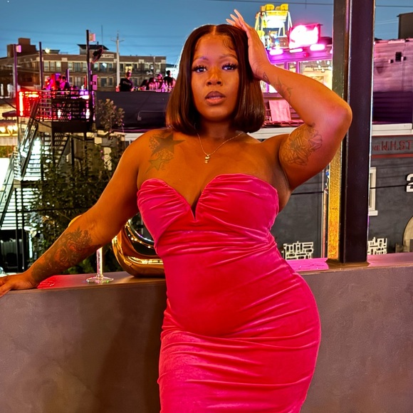 Meet your Posher, Brittany - Picture 2 of 5